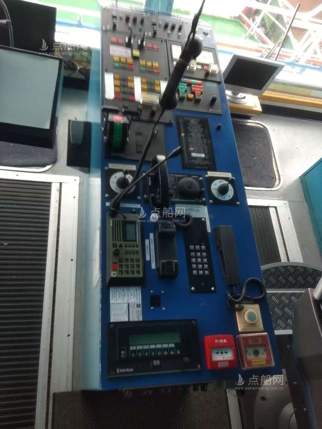 出售10800马力三用拖轮