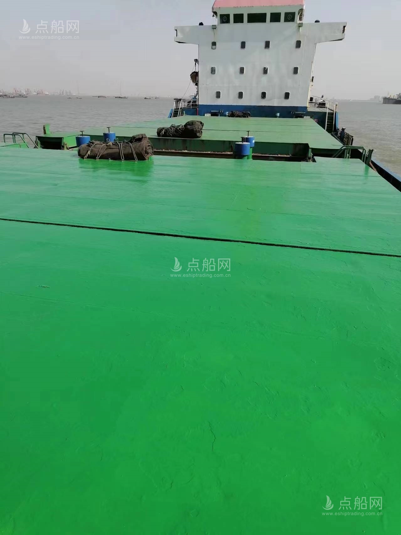 出售10650吨散货船