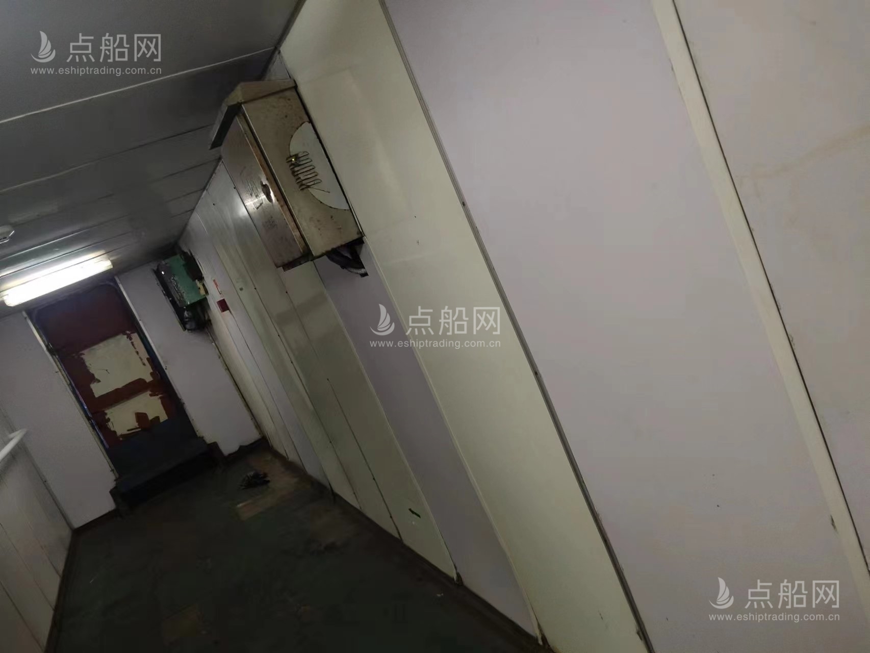 出售10650吨散货船