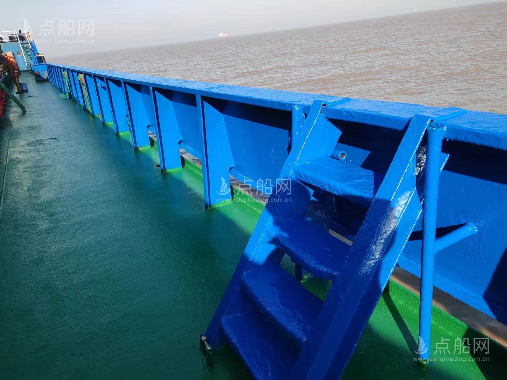 出售10650吨散货船