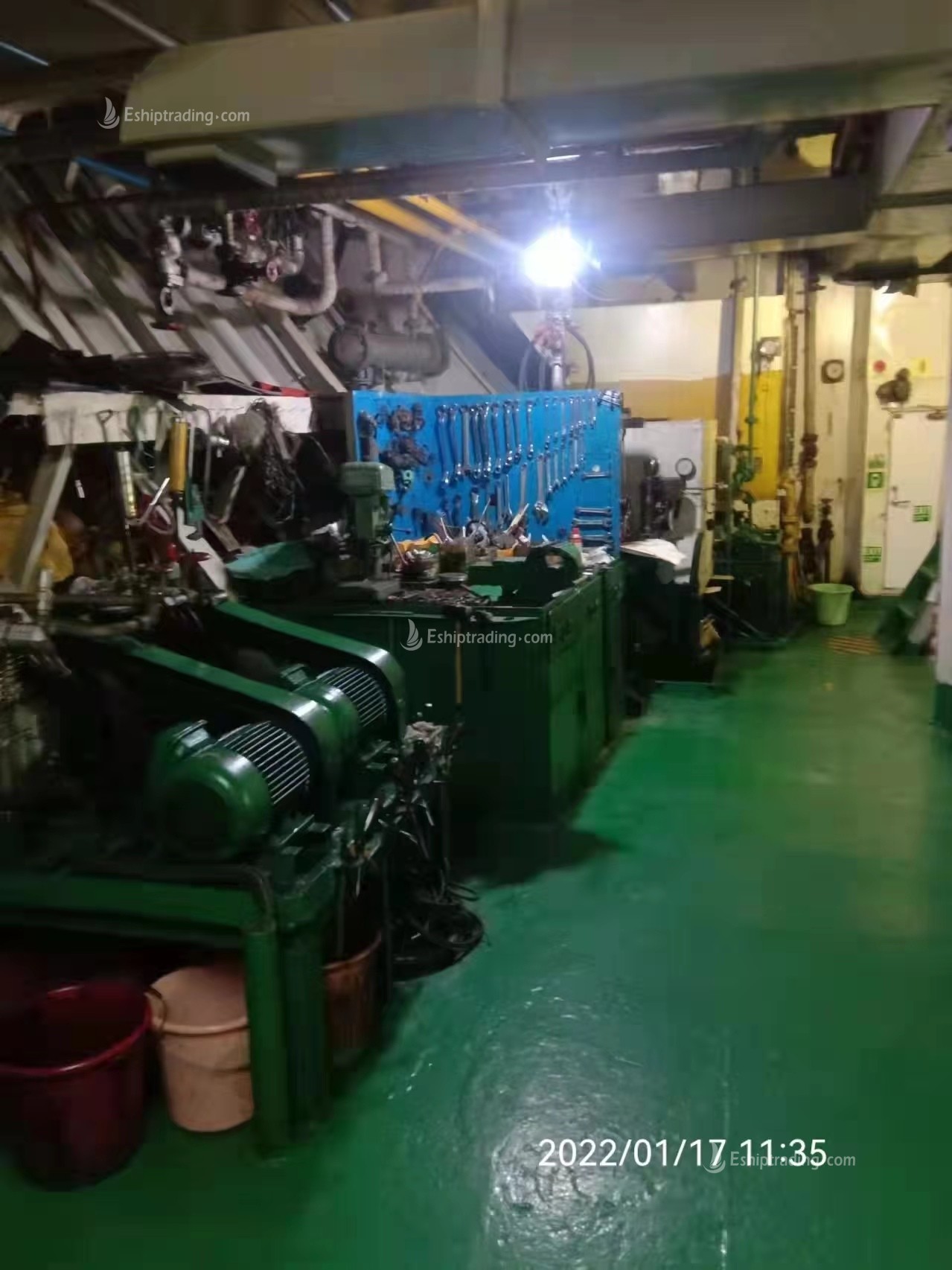7099 T Product Oil Tanker For Sale
