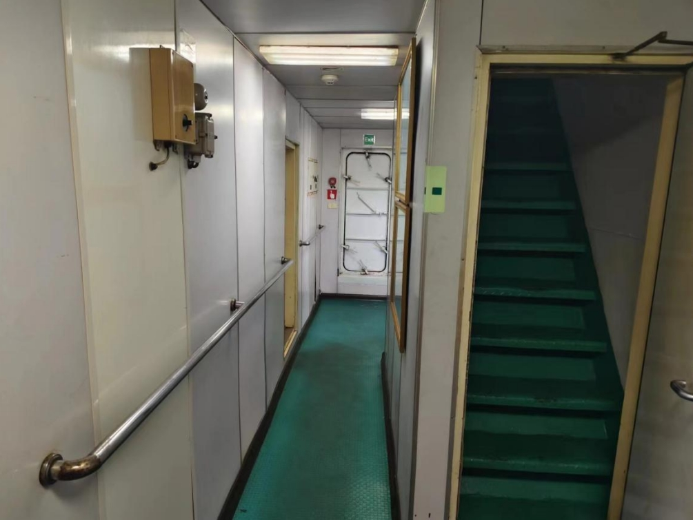 出售5300吨杂货船