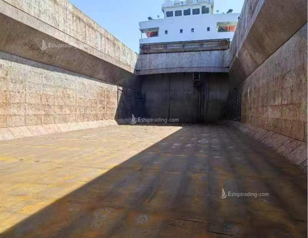 5300 T General Cargo Ship For Sale