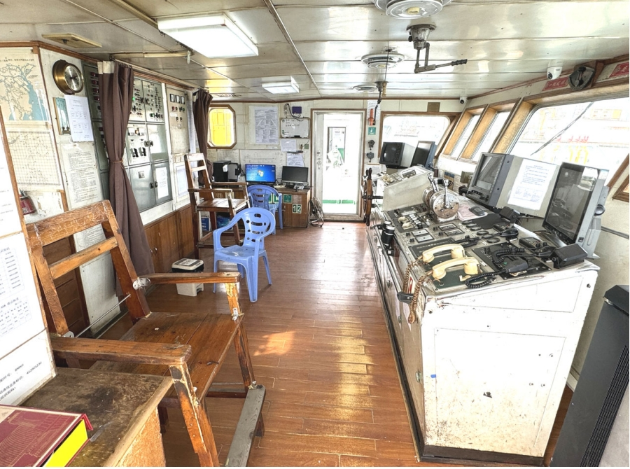 出售1500吨化学品船