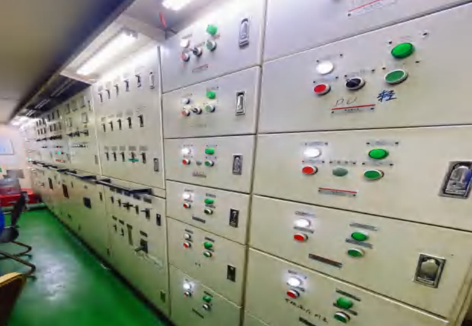 出售4373吨化学品船