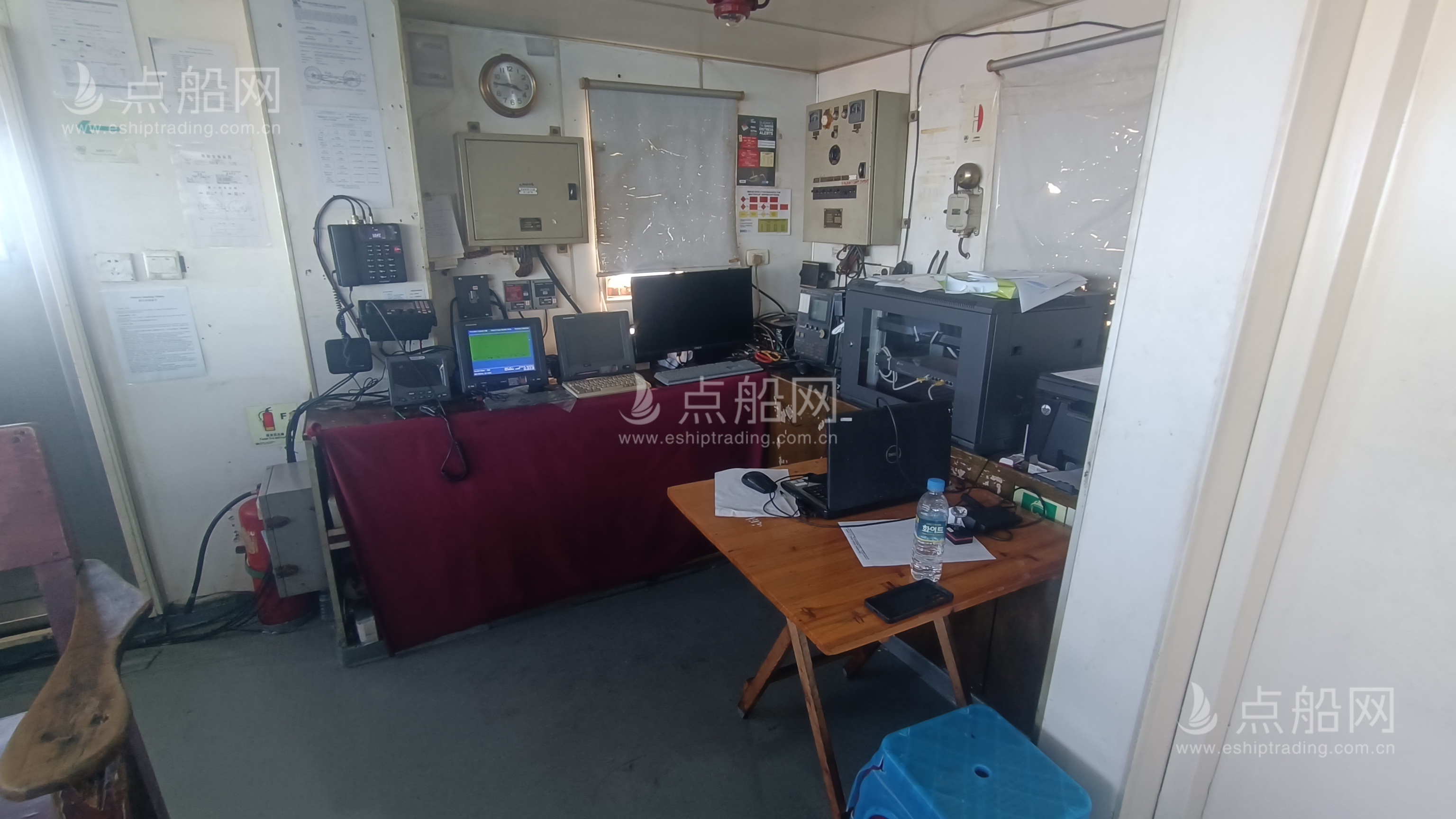 出售3150吨成品油船