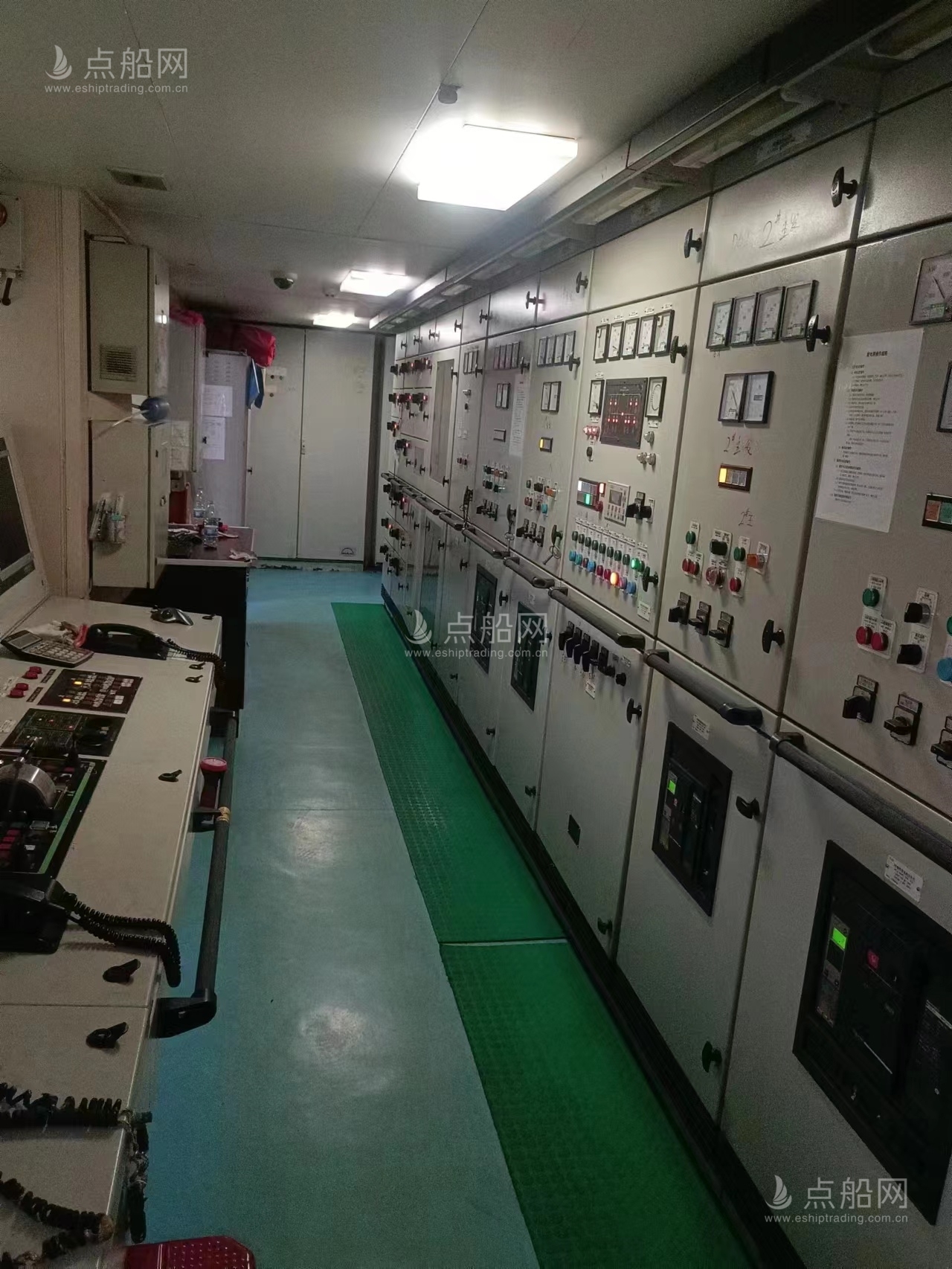 出售10880马力三用拖轮