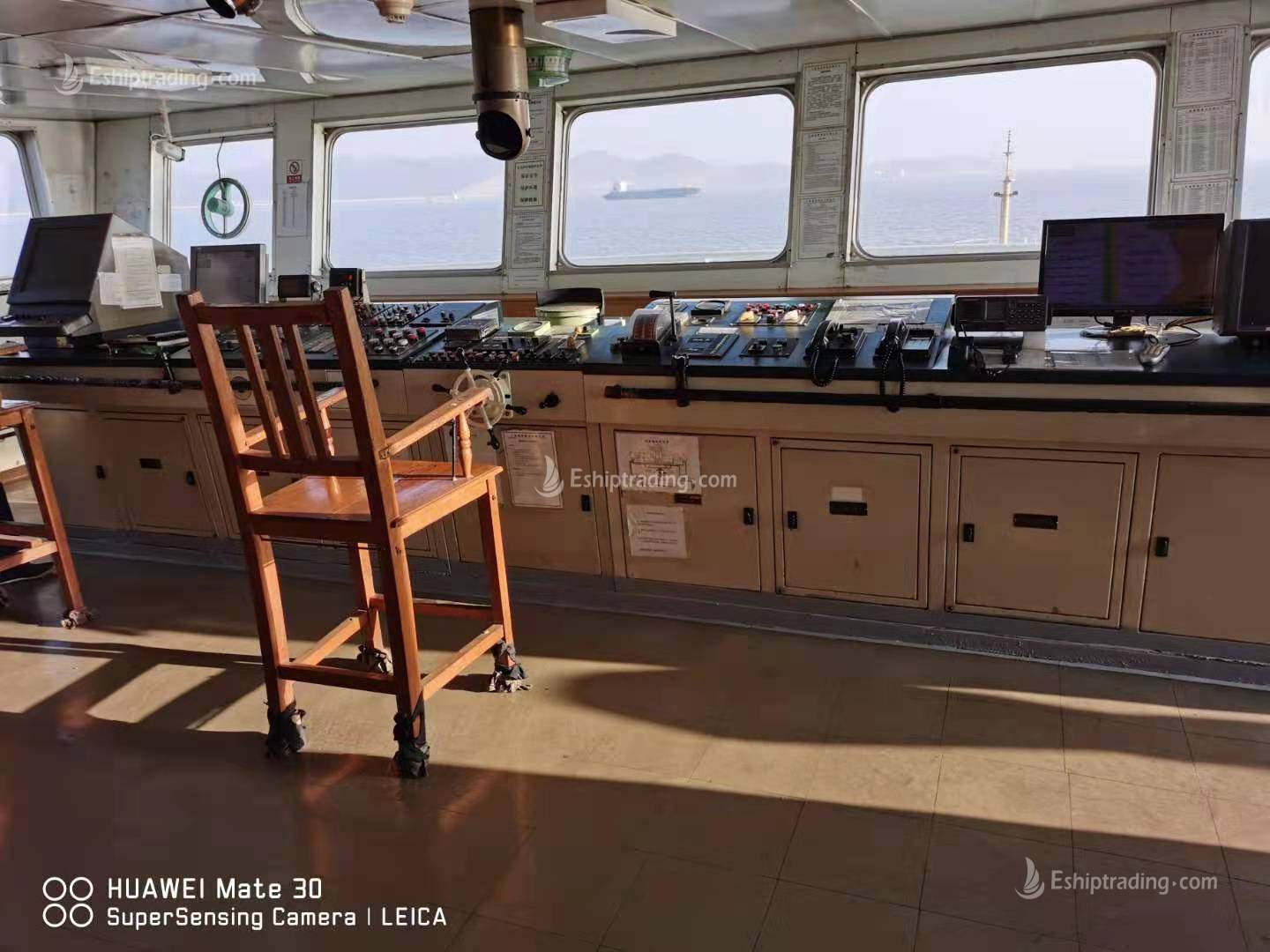 6600 T Product Oil Tanker For Sale