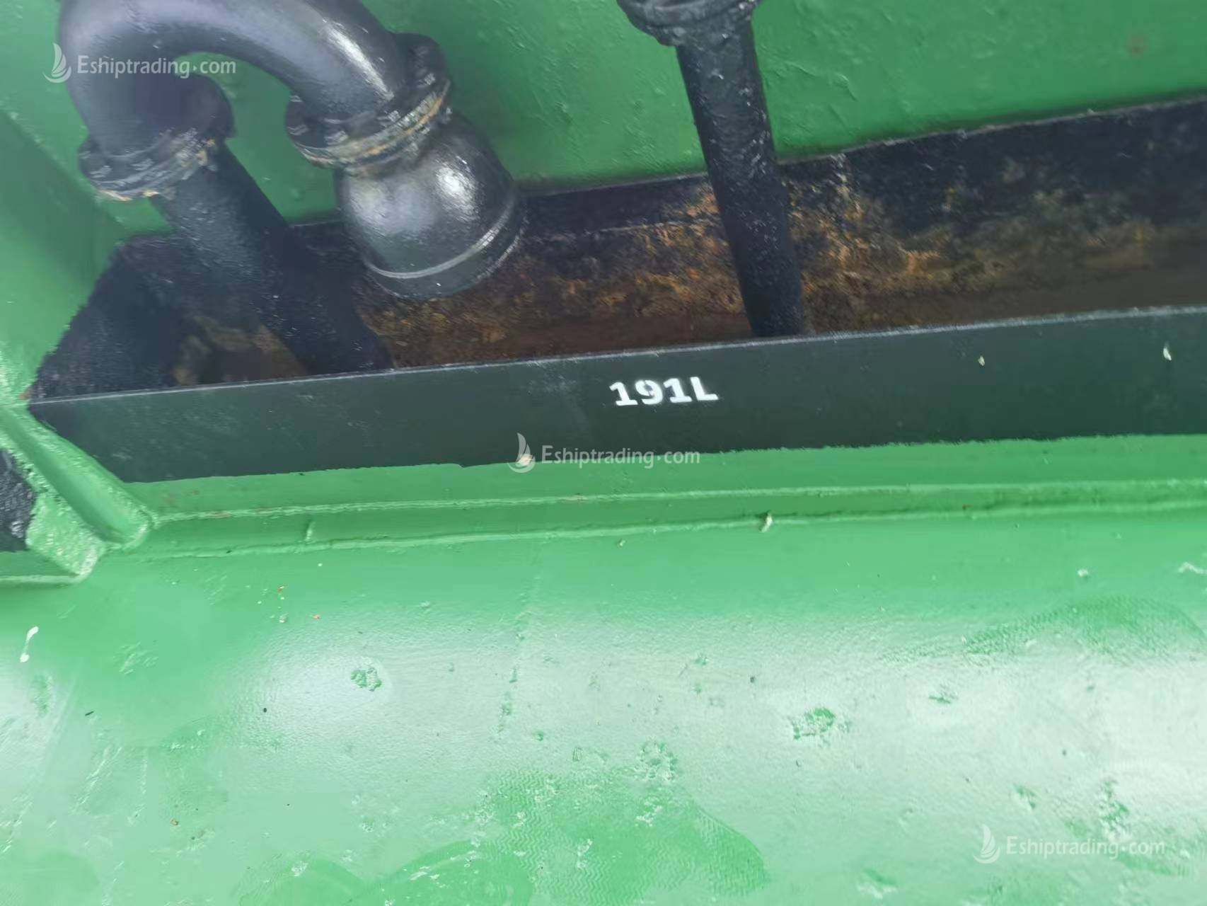 6600 T Product Oil Tanker For Sale