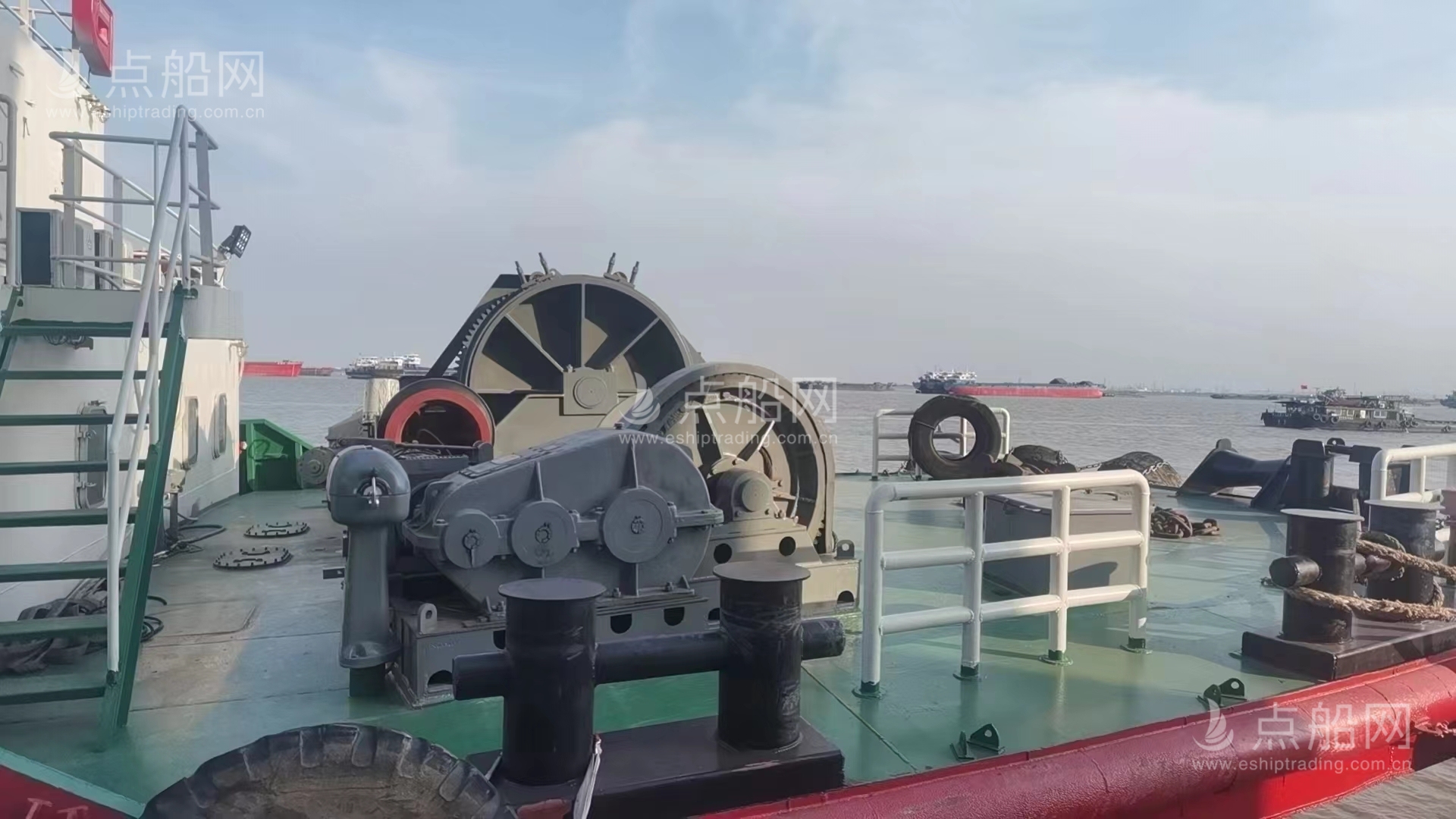 出售4896马力普通拖轮