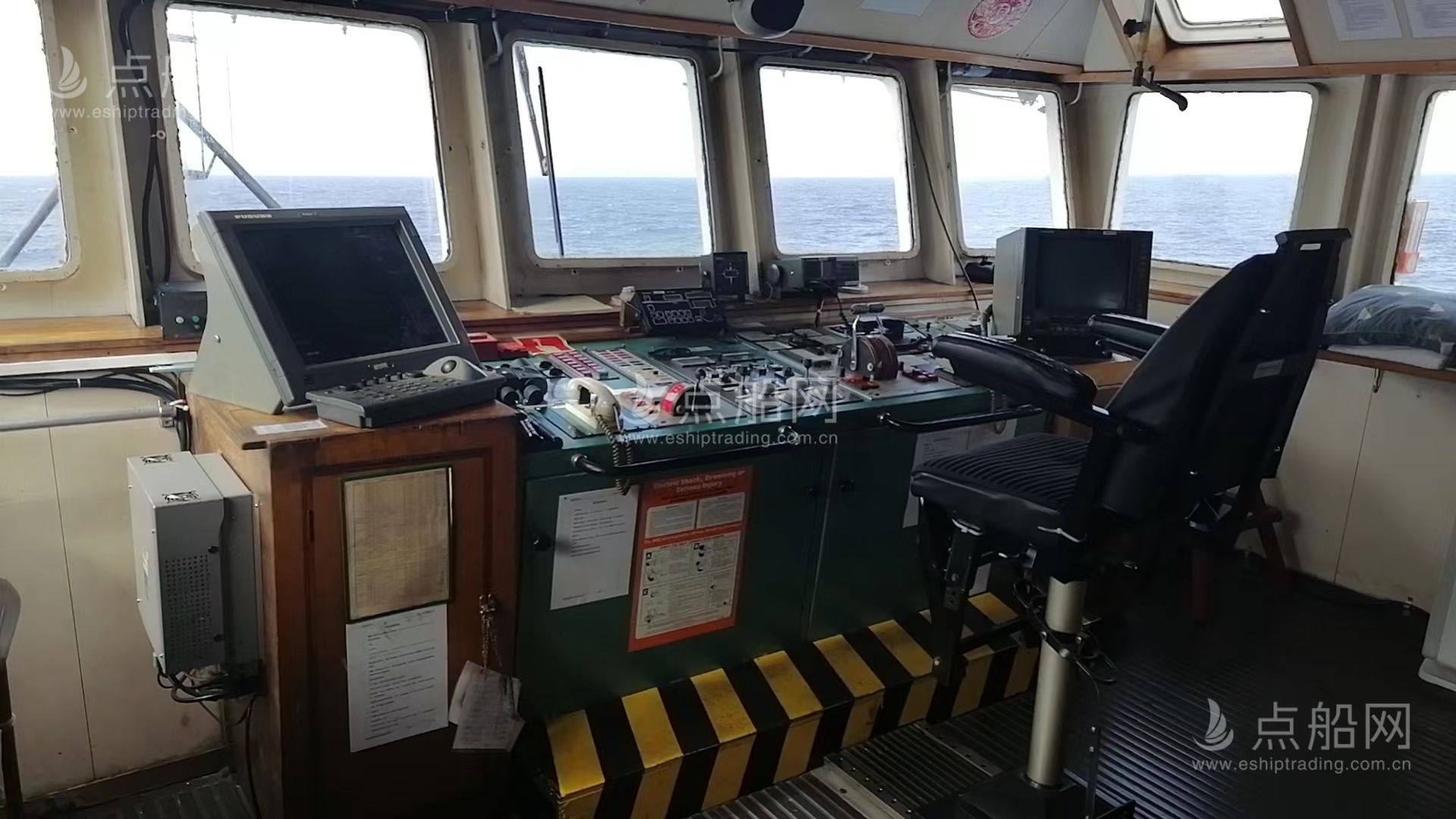 出售9180马力三用拖轮