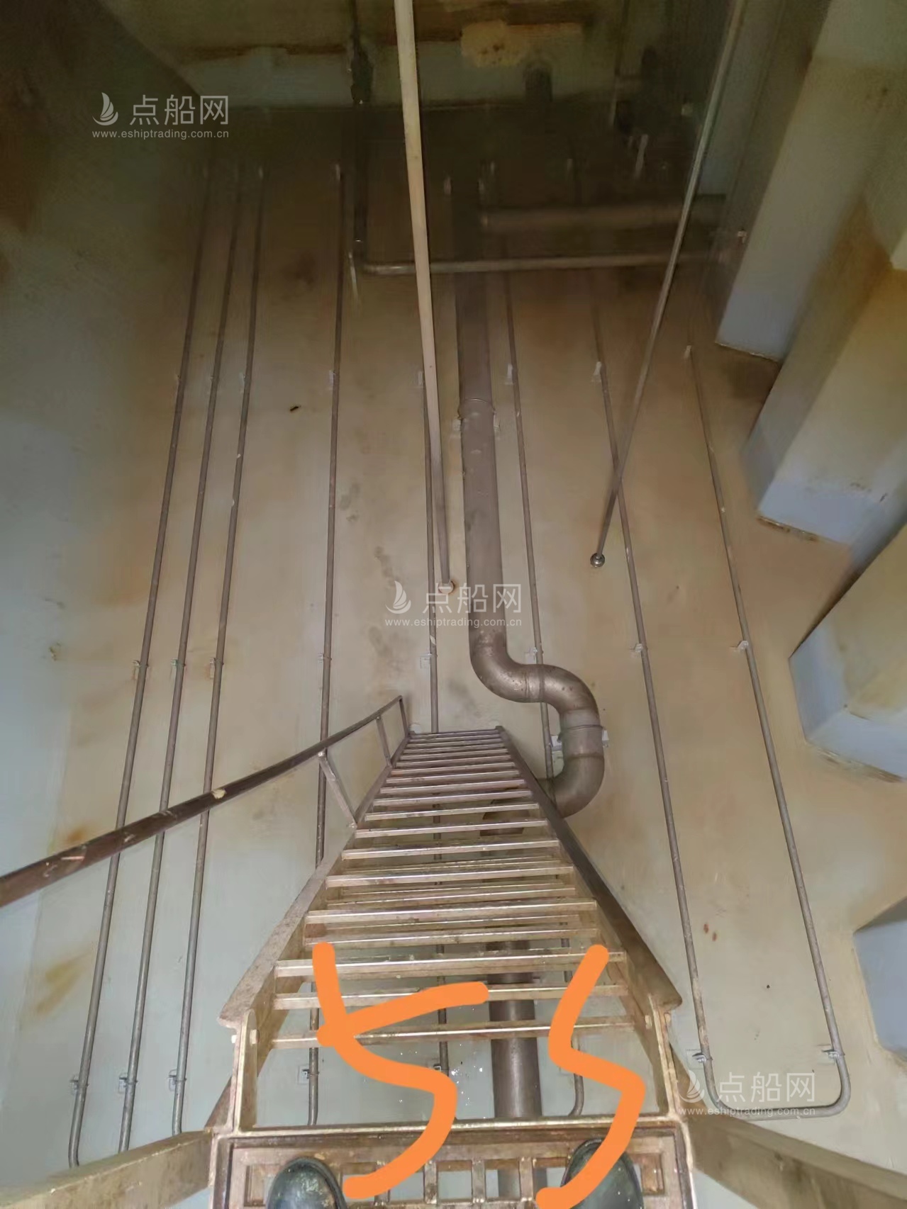 出售3811吨化学品船