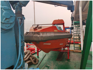 出售4000马力三用拖轮