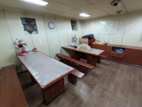 出售4000马力三用拖轮