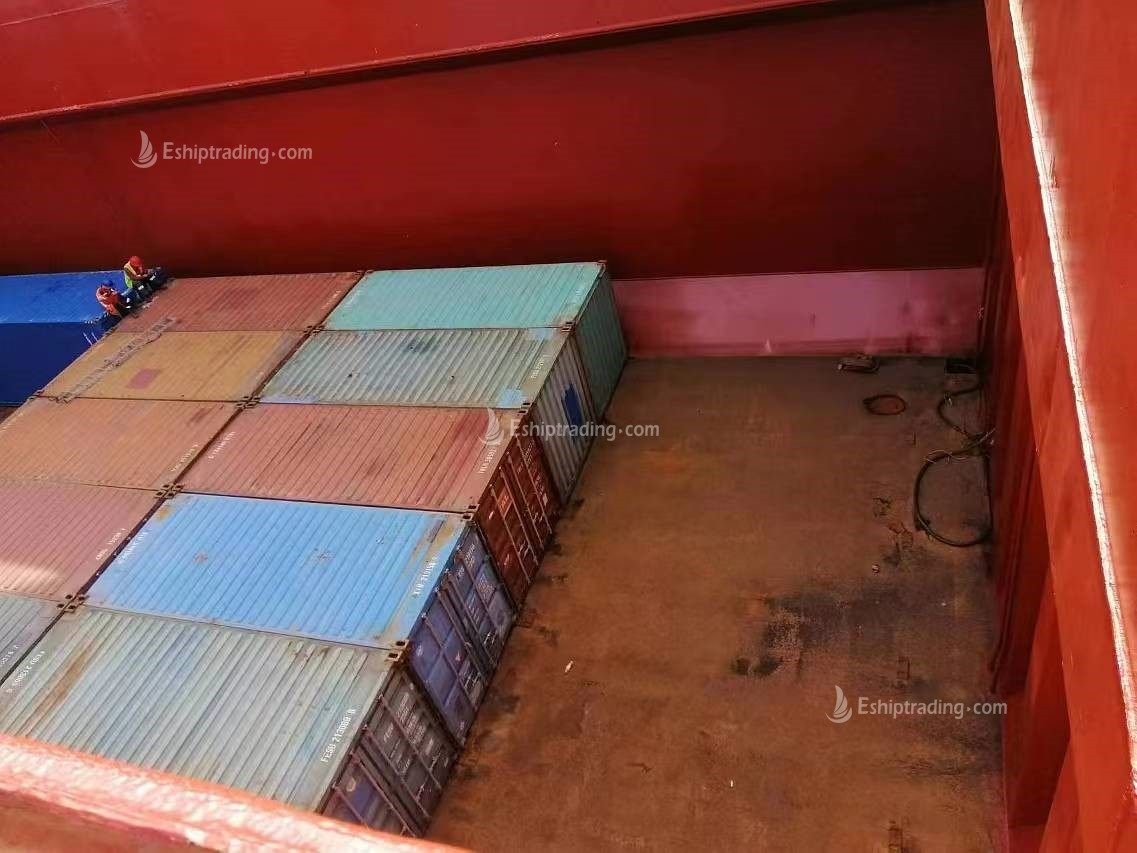 734 TEU Container Ship For Sale