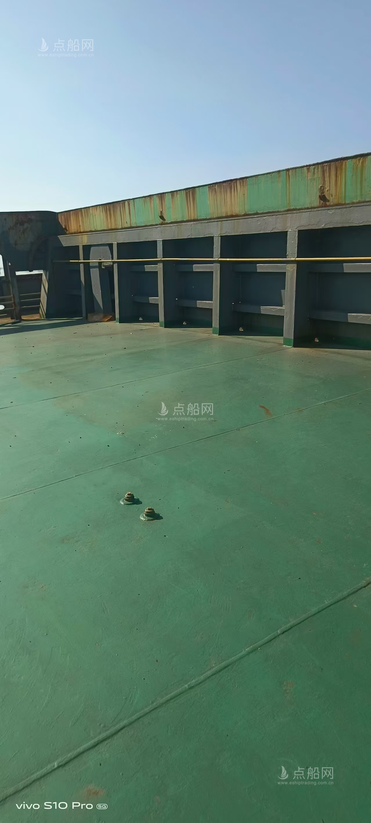 出售10100吨散货船