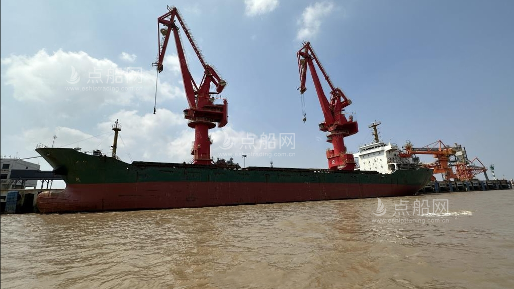 出售10100吨散货船