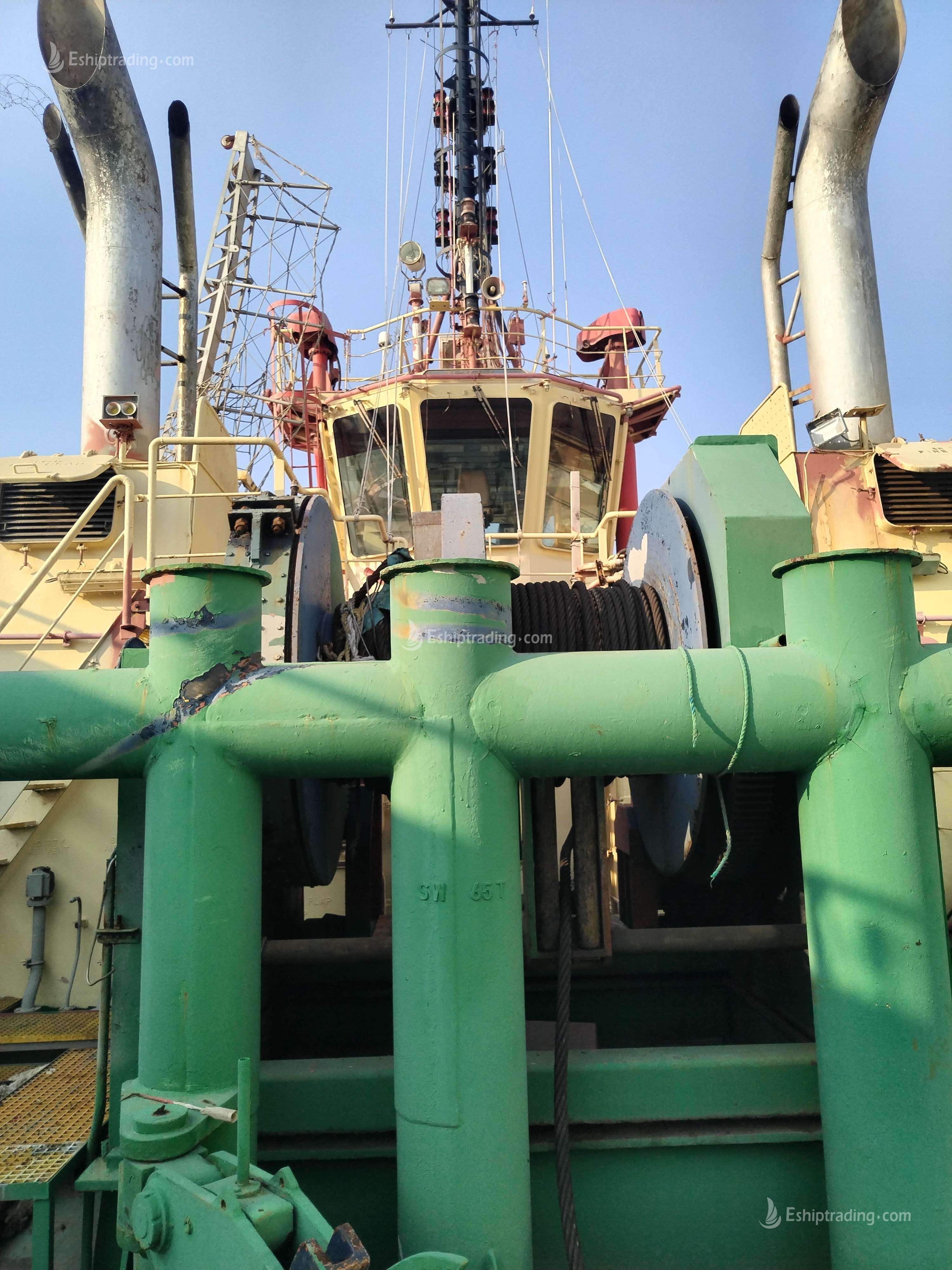 5000 PS Harbor Tug For Sale