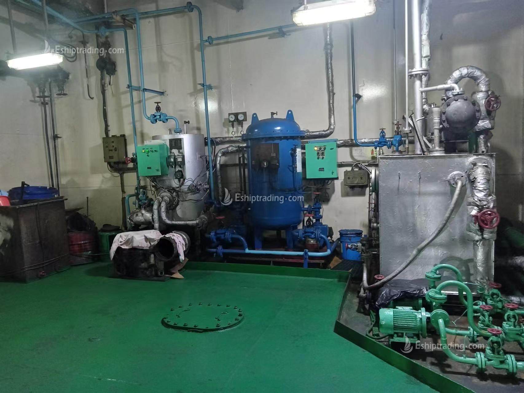 9000 T Product Oil Tanker For Sale