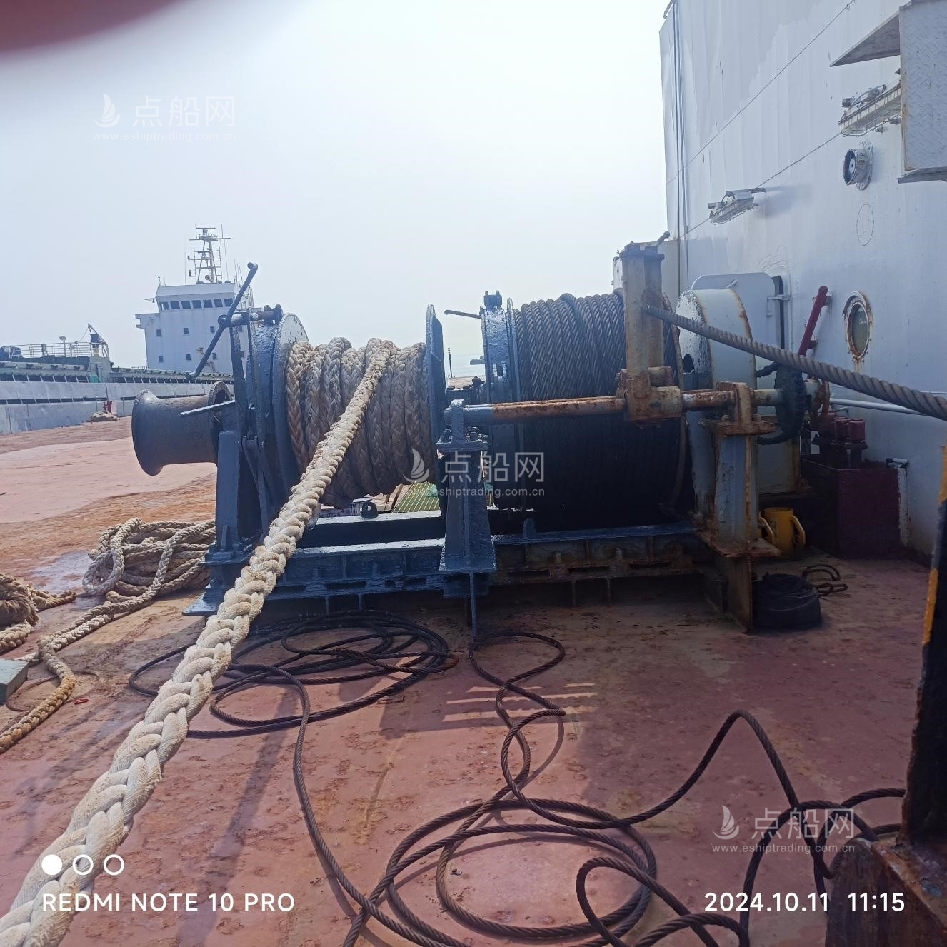 出售330尺无动力驳船