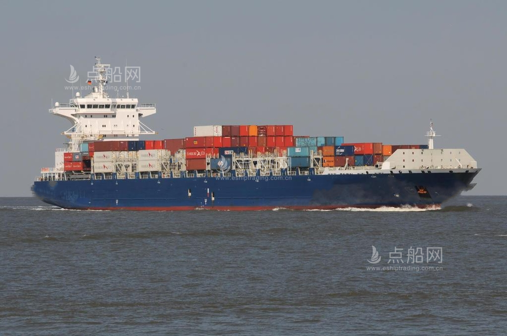 出售2800箱集装箱船