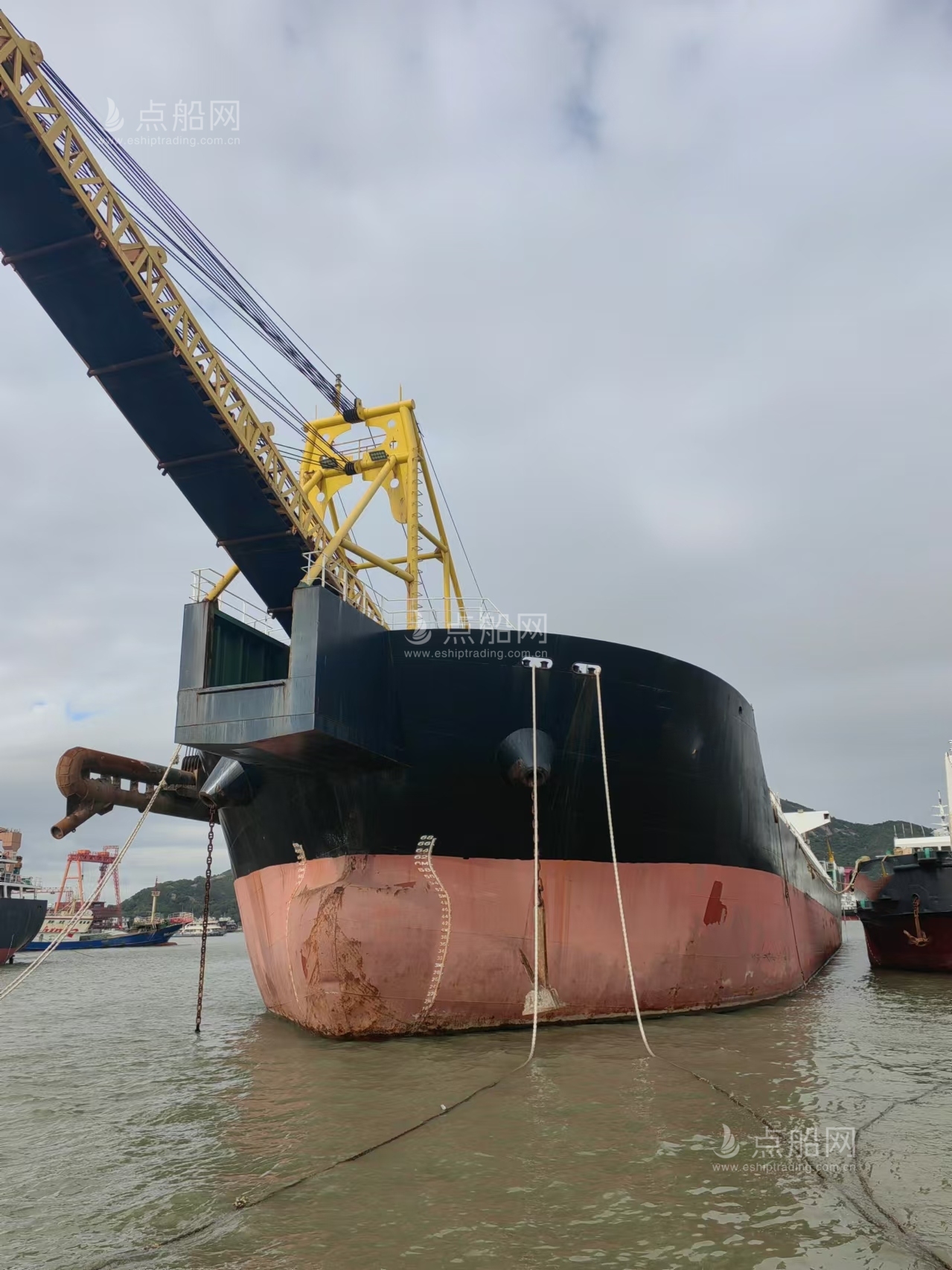 出售10600吨自吸自卸砂船