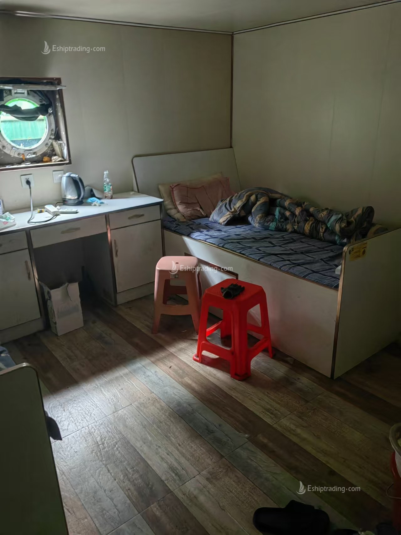 10600 T Self Suction-Unloading Sand Carrier  For Sale