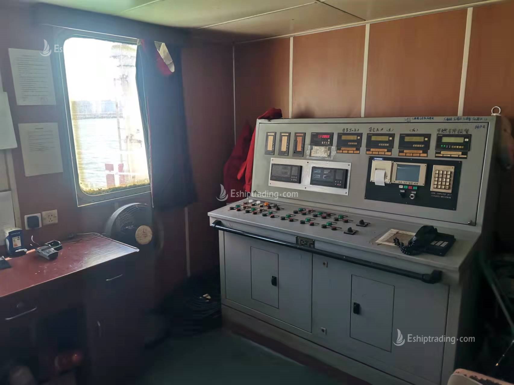 9066 T Product Oil Tanker For Sale