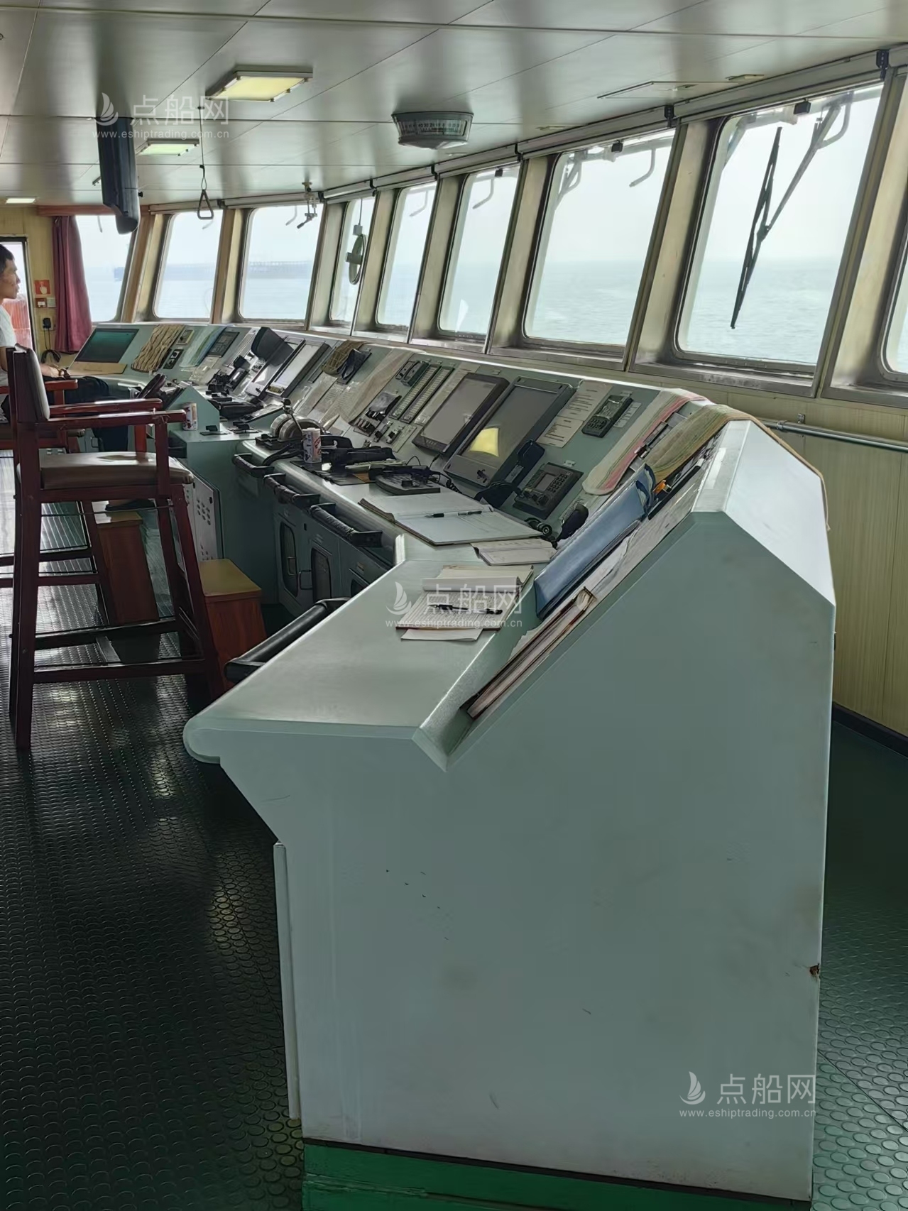 出售13084吨成品油船