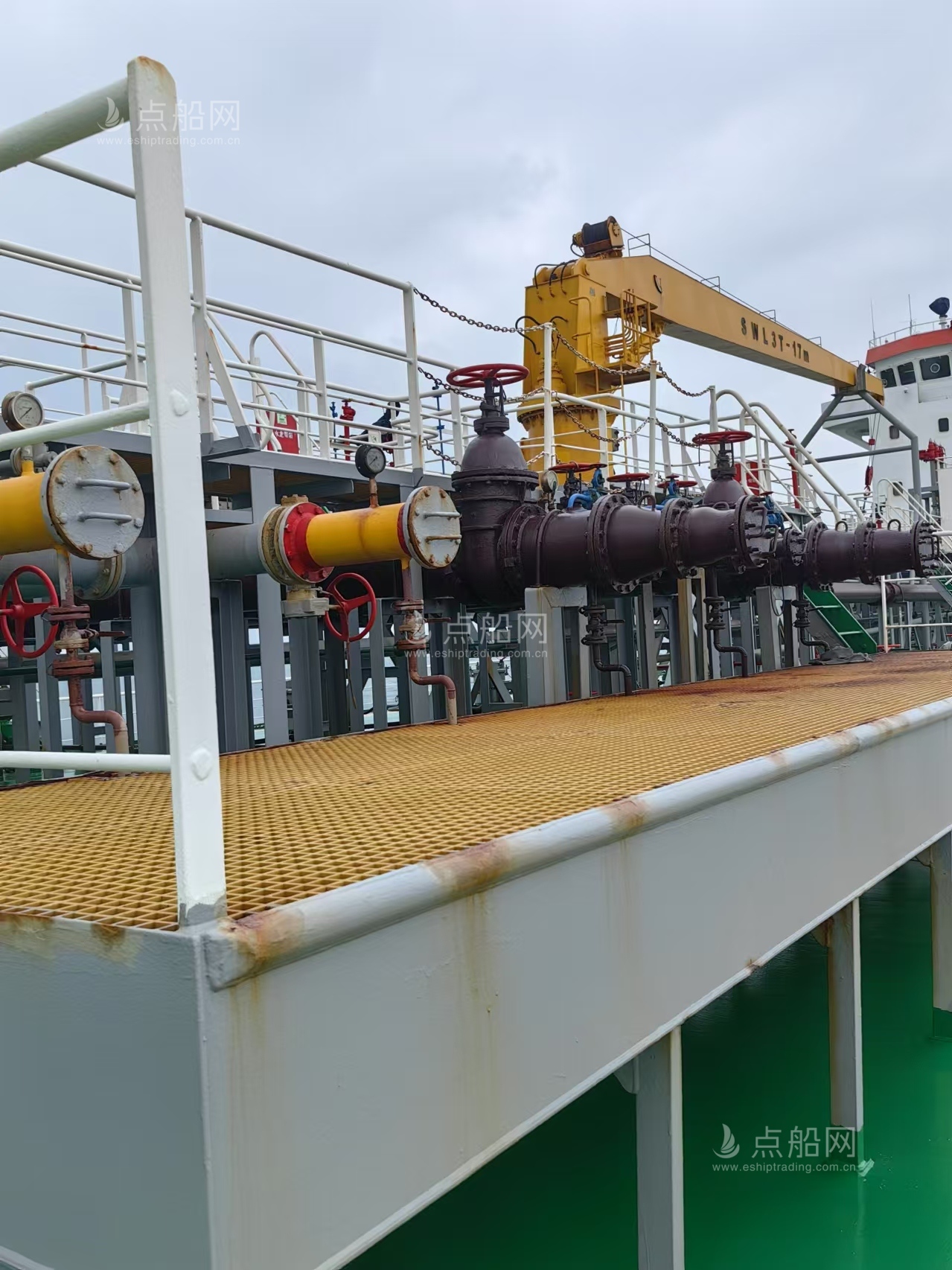 出售13084吨成品油船