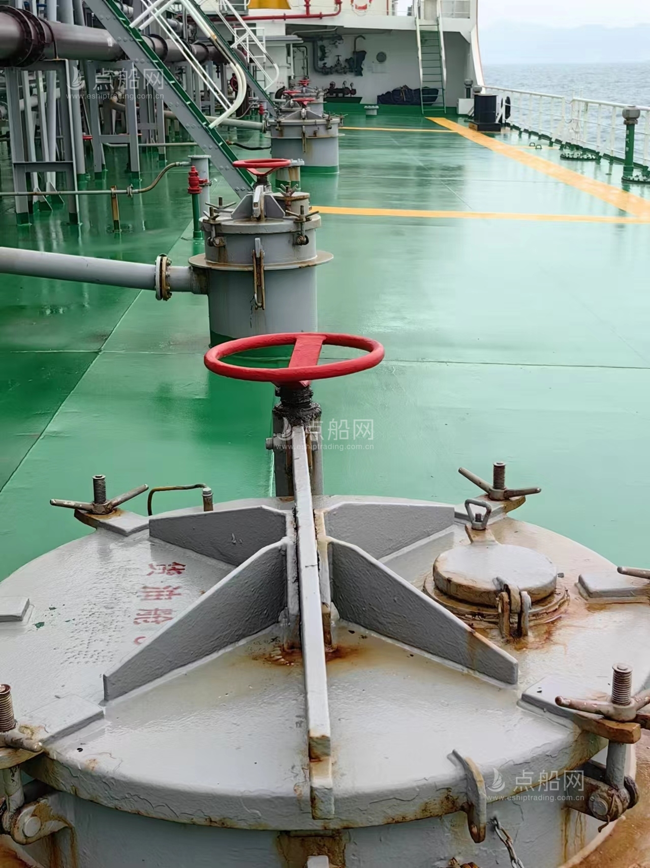 出售13084吨成品油船