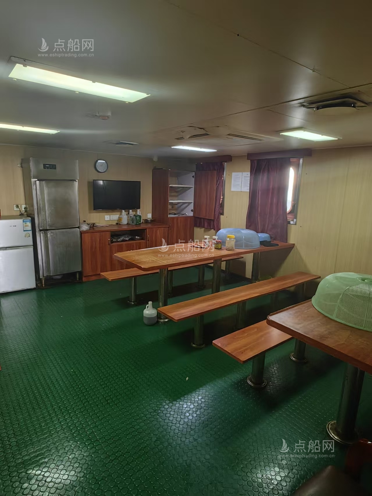 出售13084吨成品油船