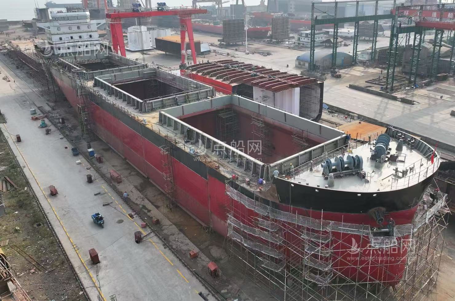 出售14042吨散货船