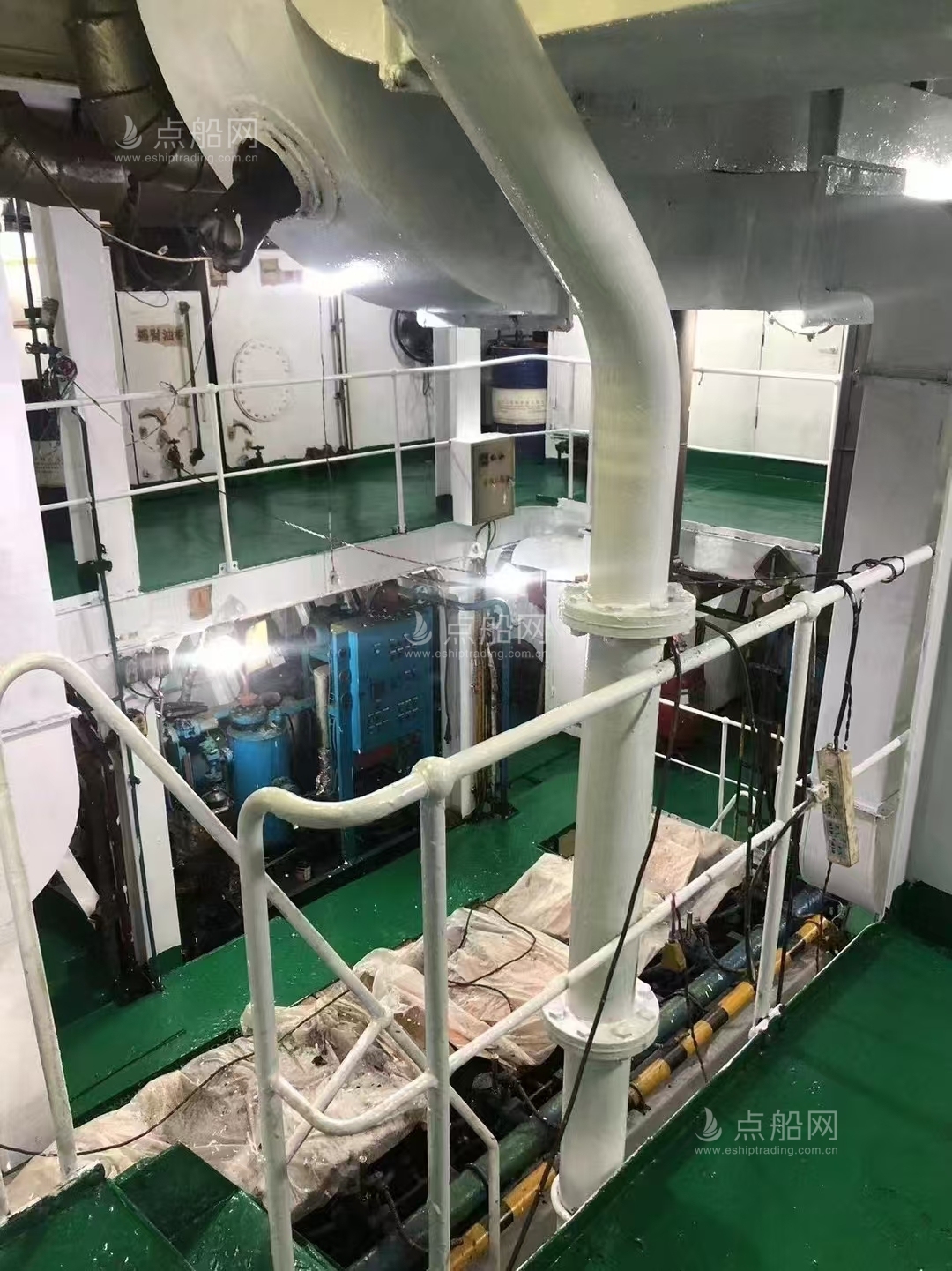 出售5500吨多用途船