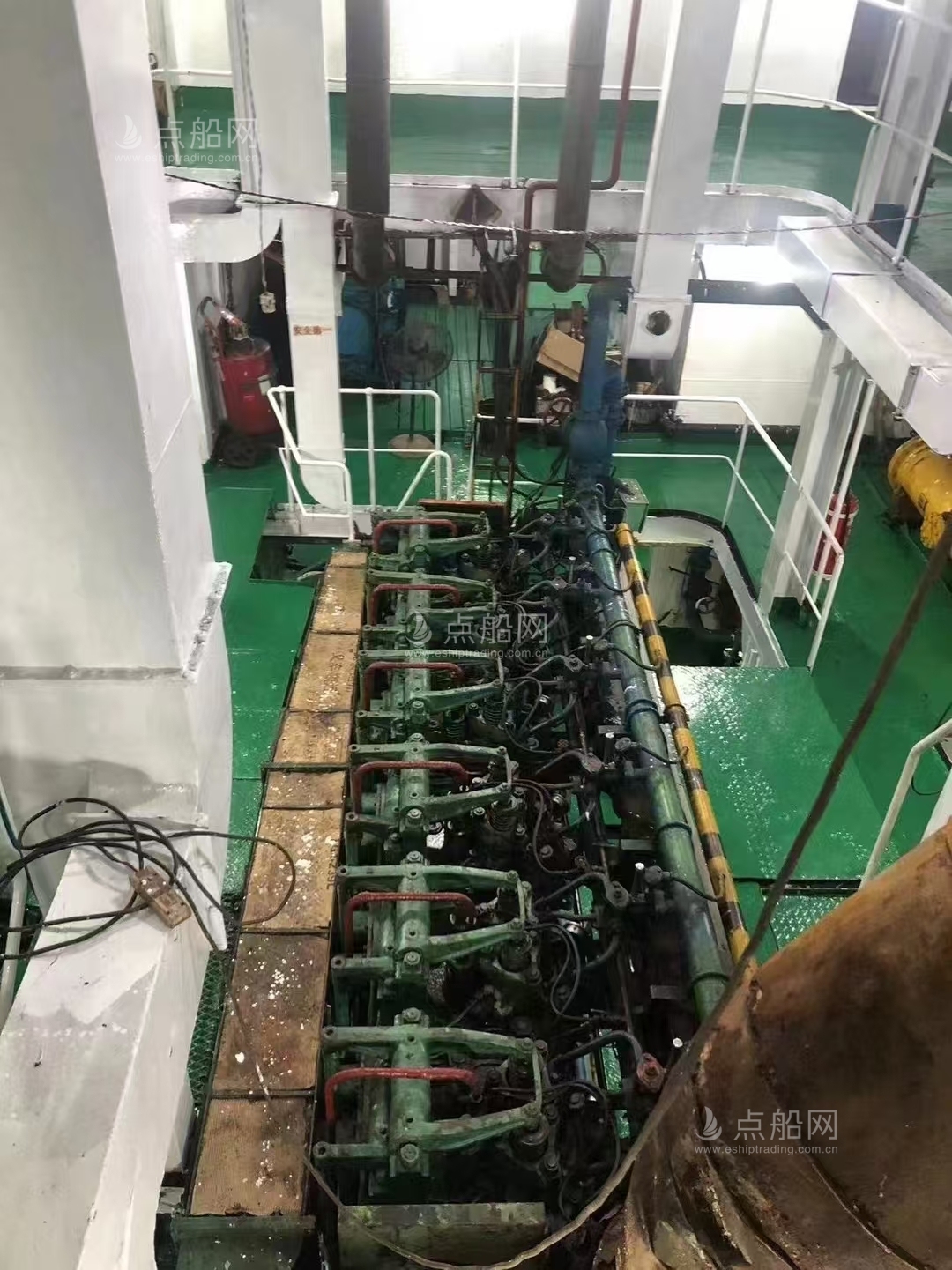 出售5500吨多用途船