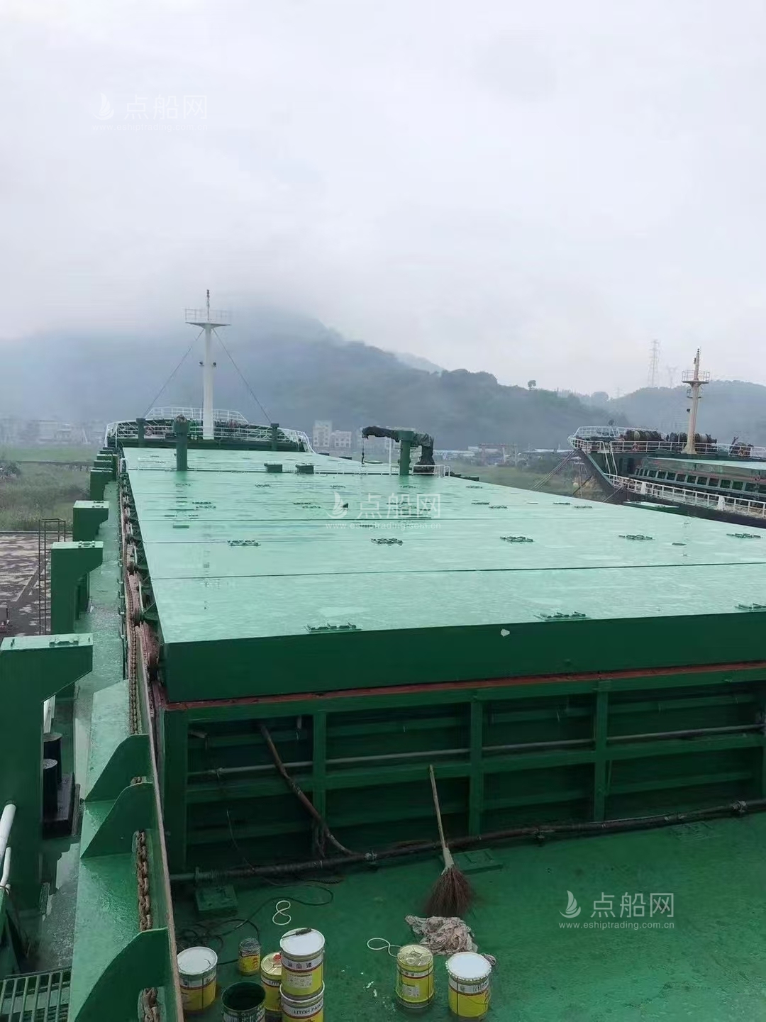 出售5500吨多用途船