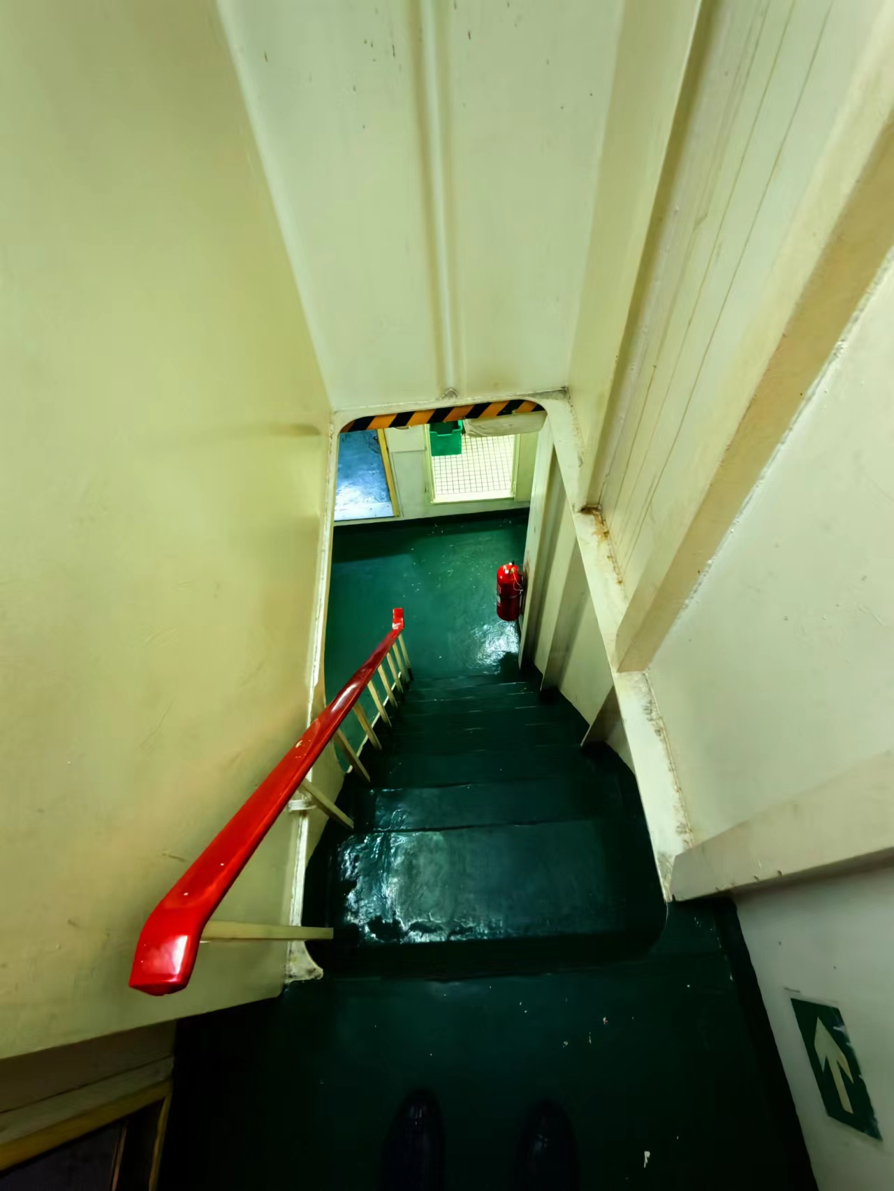 出售4672吨杂货船