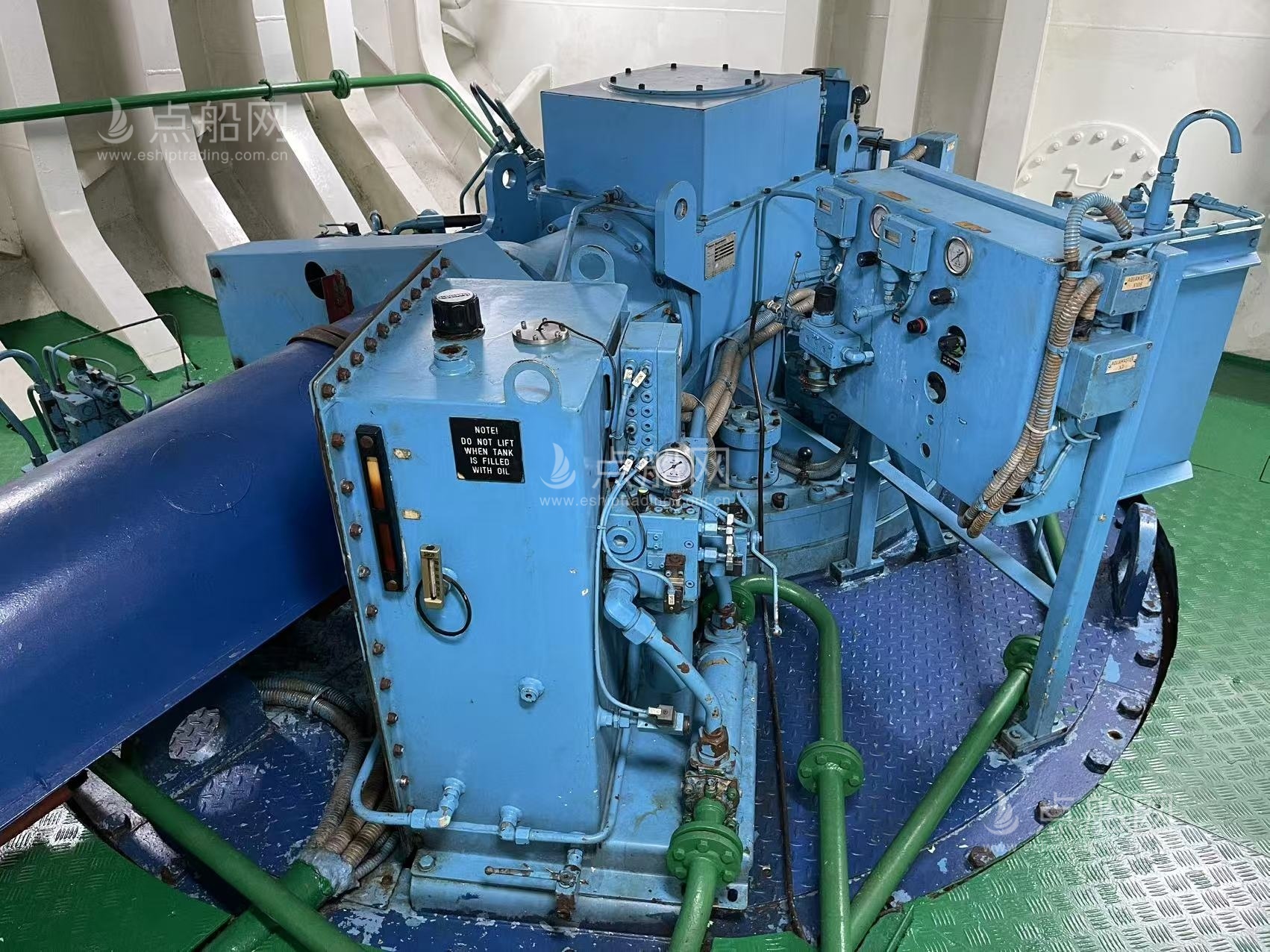 出售5000 马力港作拖轮