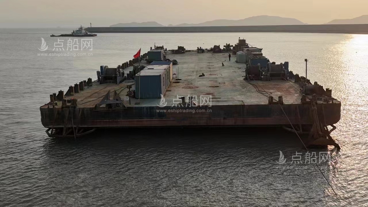 出售314尺无动力驳船