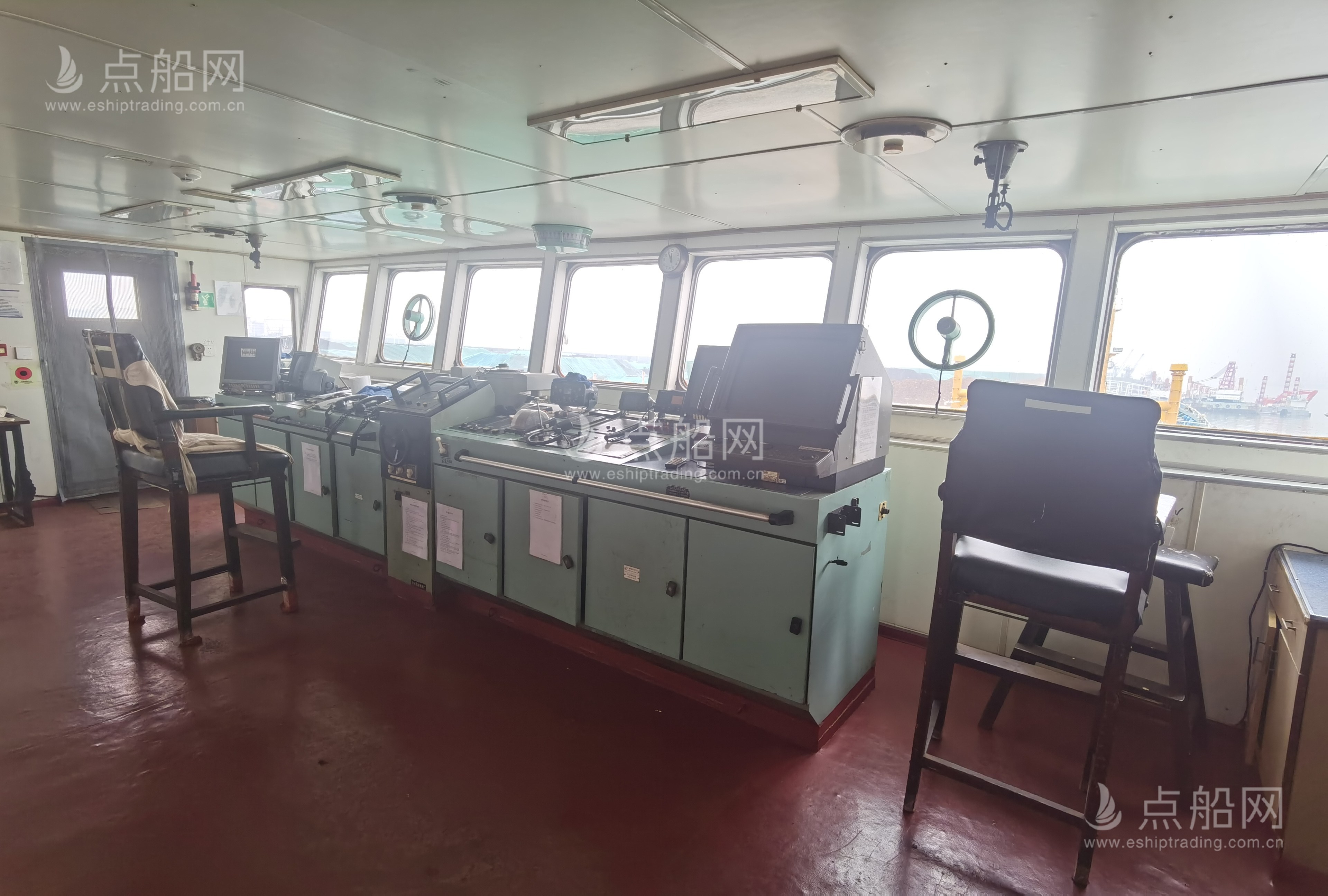 出售3150吨成品油船