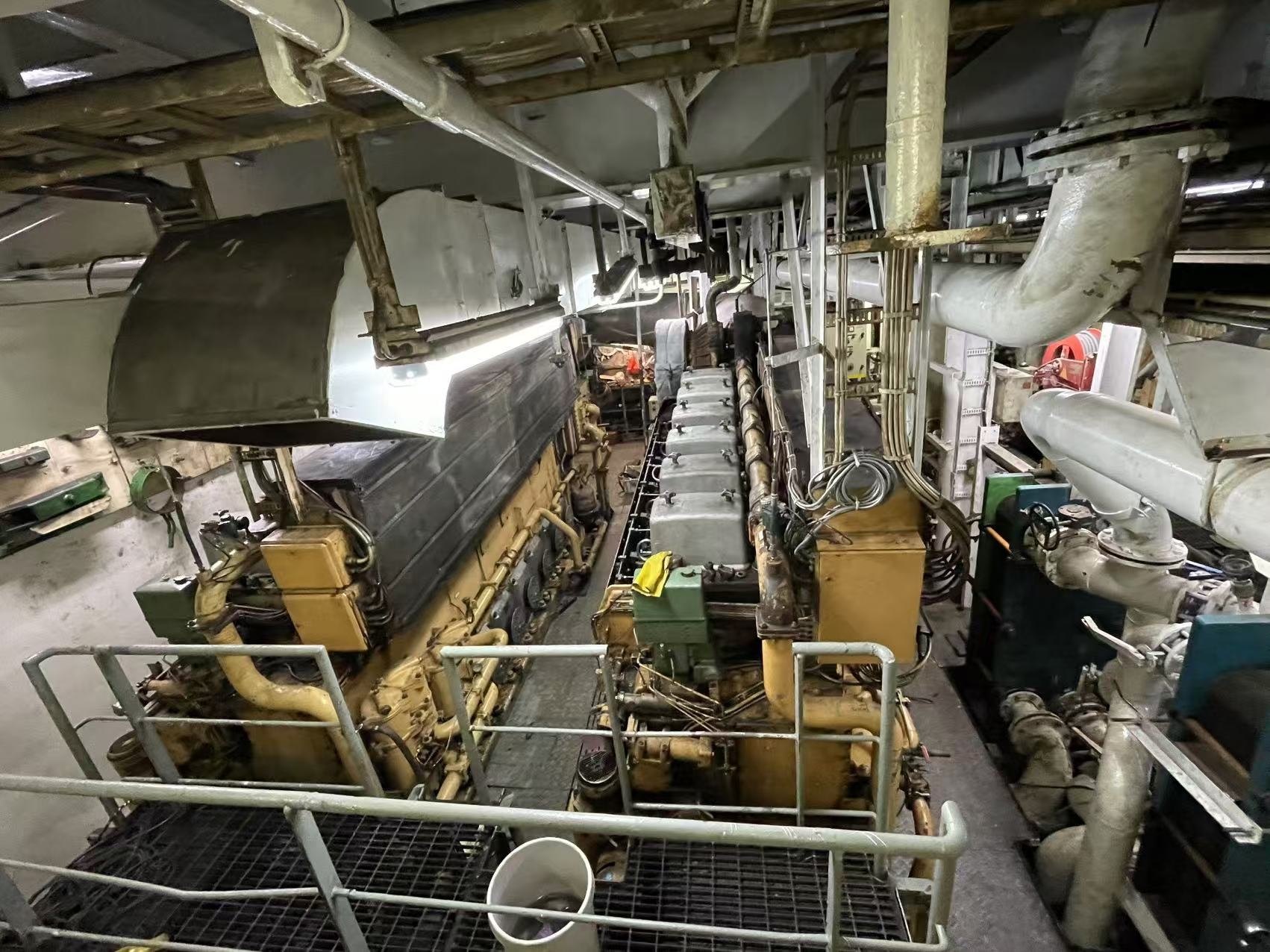 出售17843 马力三用拖轮