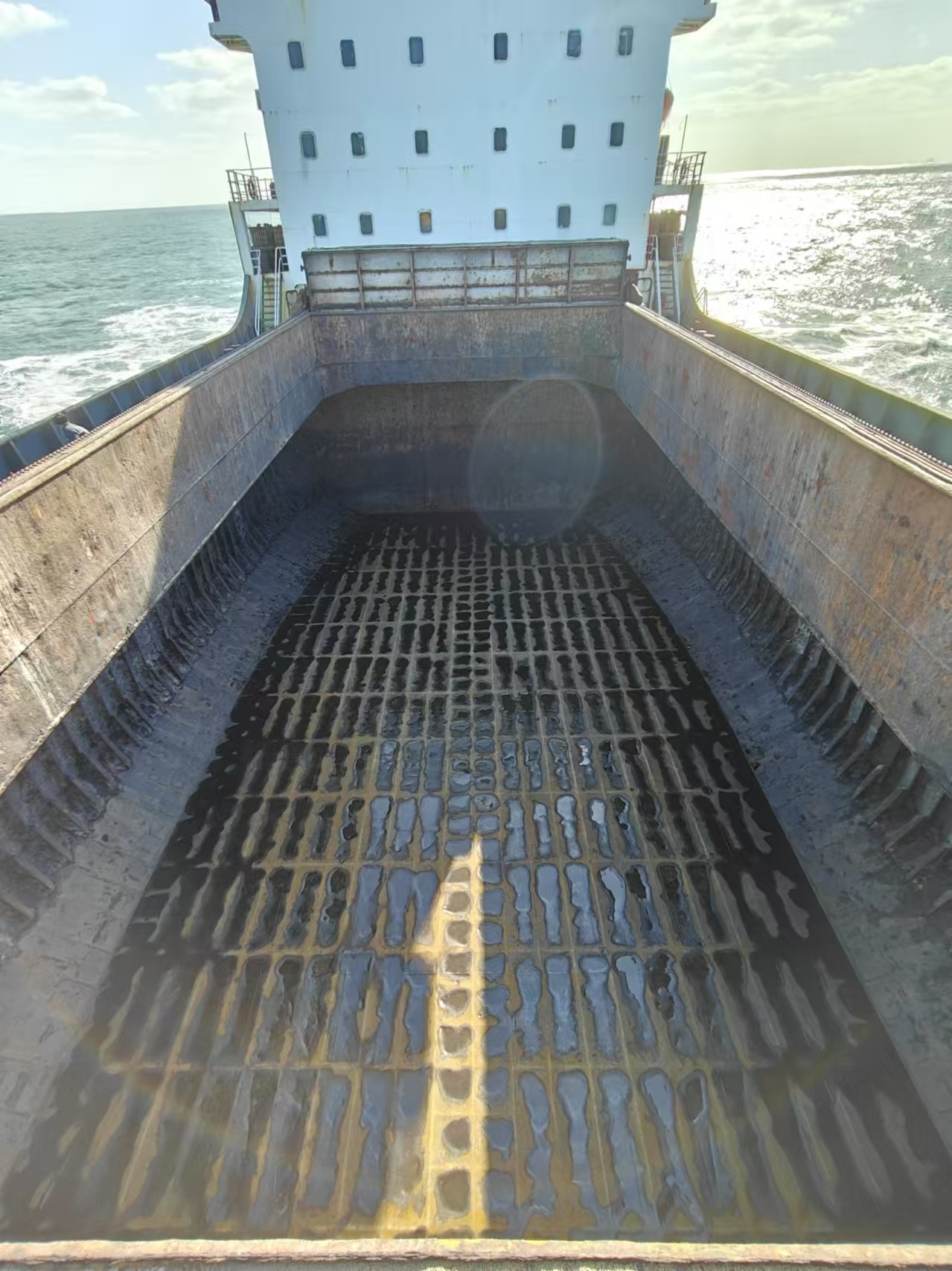 出售10769吨散货船