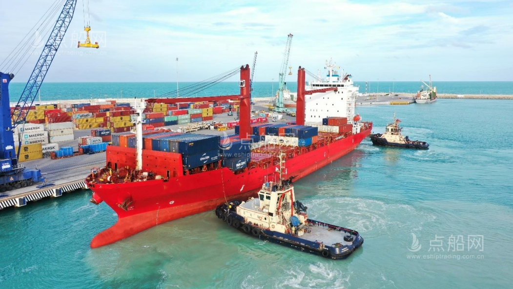 出售1691箱集装箱船