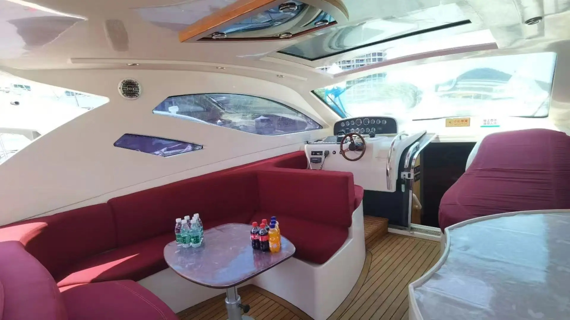 出售12.87米游艇