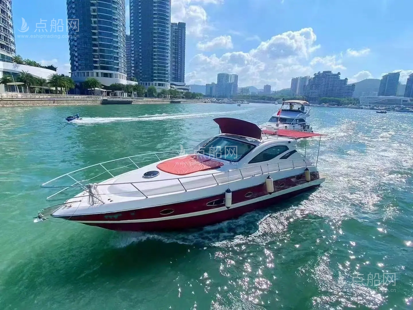 出售12.87米游艇