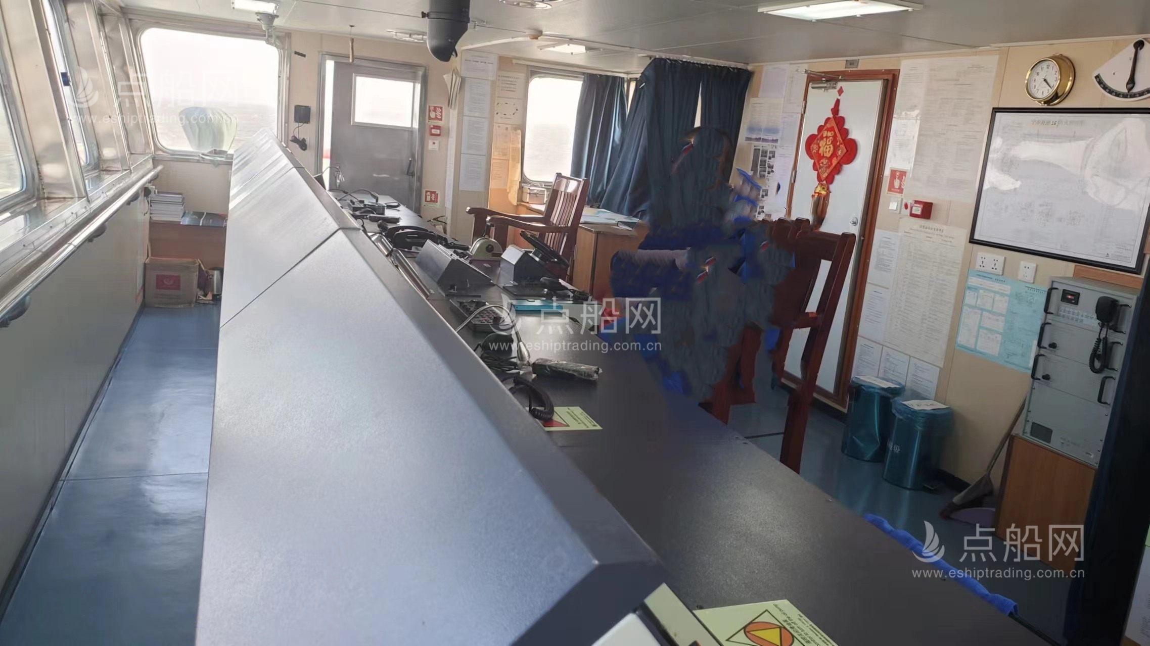 出售4210吨成品油船