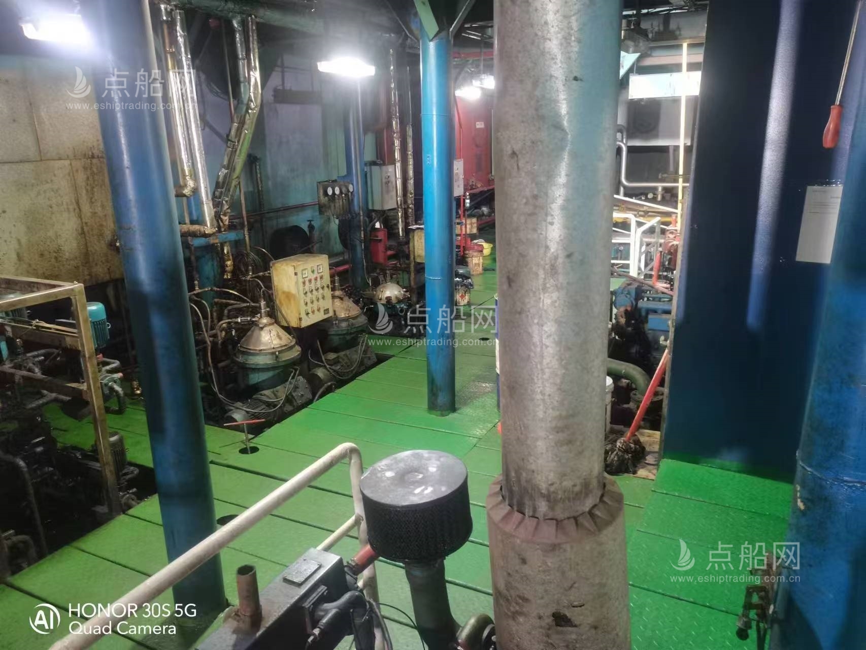 出售8364吨甲板货驳