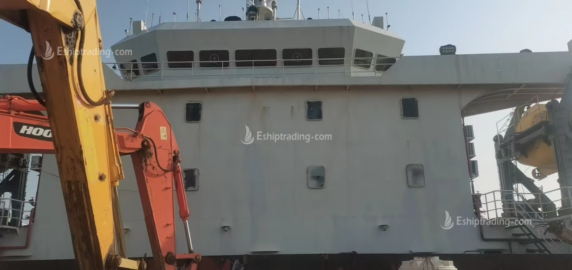 8364 T Deck Barge /LCT For Sale