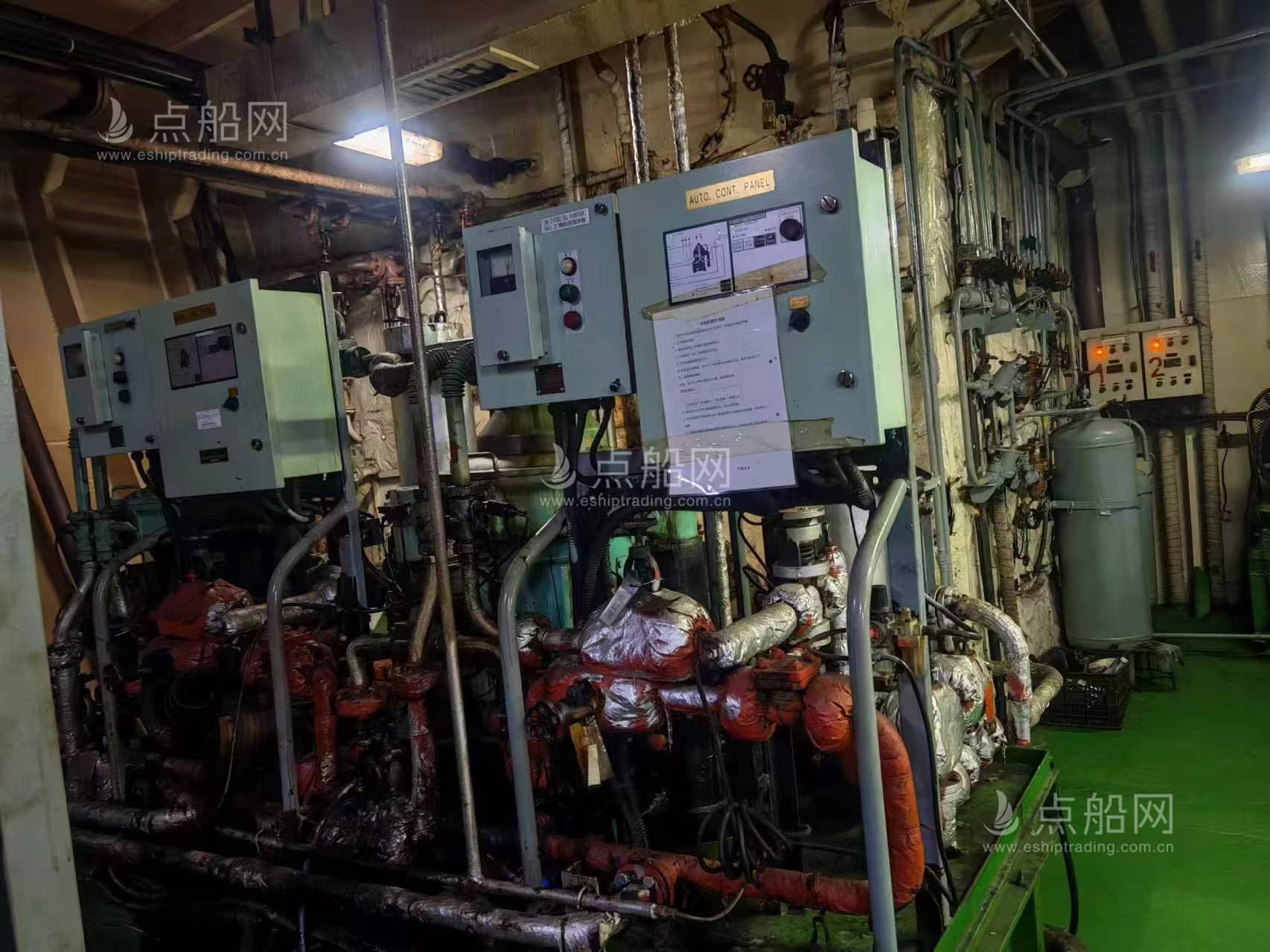 出售684箱集装箱船