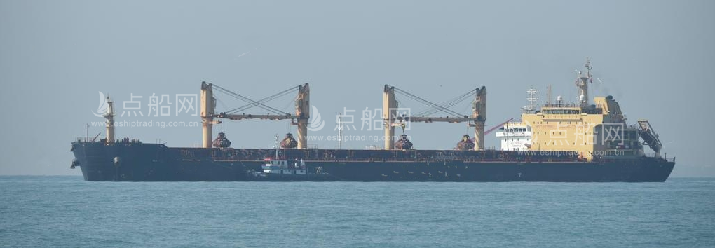 出售56700吨散货船